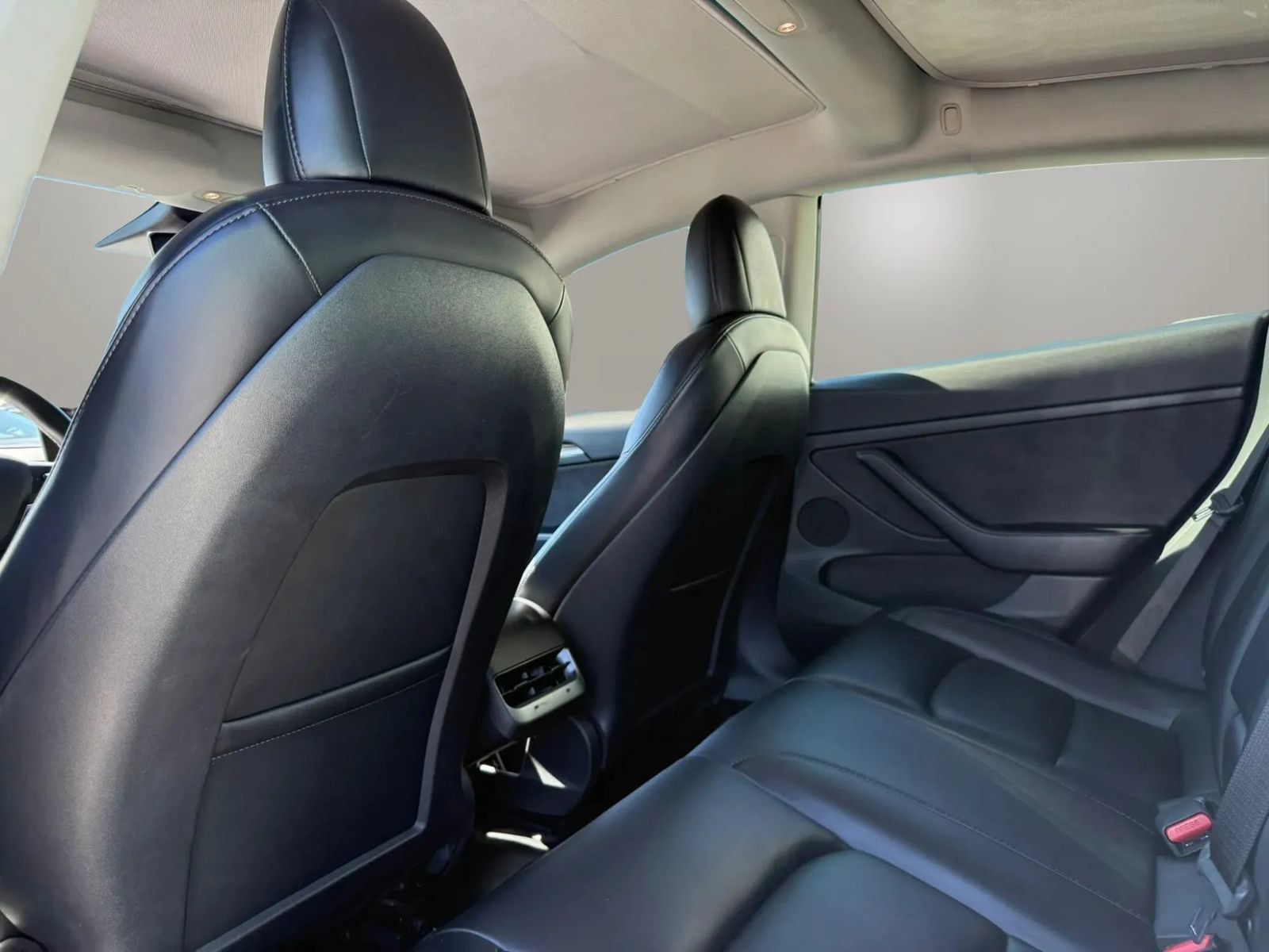 Used 2021 Tesla Model 3 Standard Range Plus RWD image 13