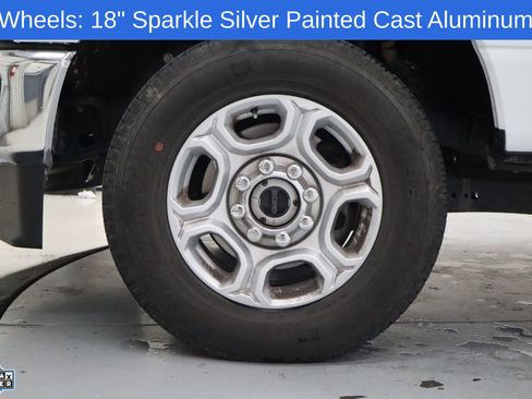 Certified 2025 Ford F250 XLT image 10