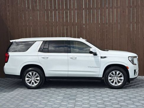 Used 2022 GMC Yukon SLE w/ Gmc Pro Safety Plus Package AWD/4WD image 14