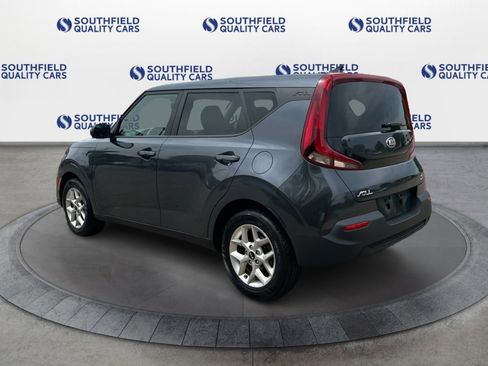 Used 2020 Kia Soul S image 4