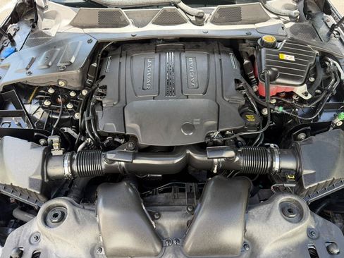 Used 2016 Jaguar XJ L Supercharged RWD image 19