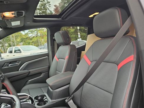 New 2026 Chevrolet Colorado Z71 w/ Technology Package image 21