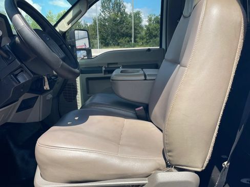 Used 2010 Ford F350 XLT RWD image 19