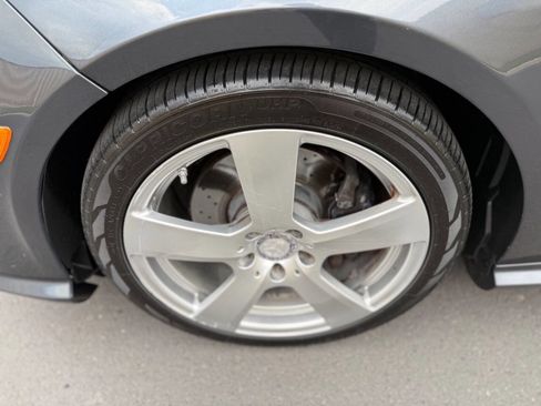 Used 2011 Mercedes-Benz E 350 4MATIC Sedan image 19