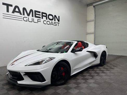 Used 2025 Chevrolet Corvette Stingray Preferred Cpe w/ Adrenaline Red Accent Package RWD image 2