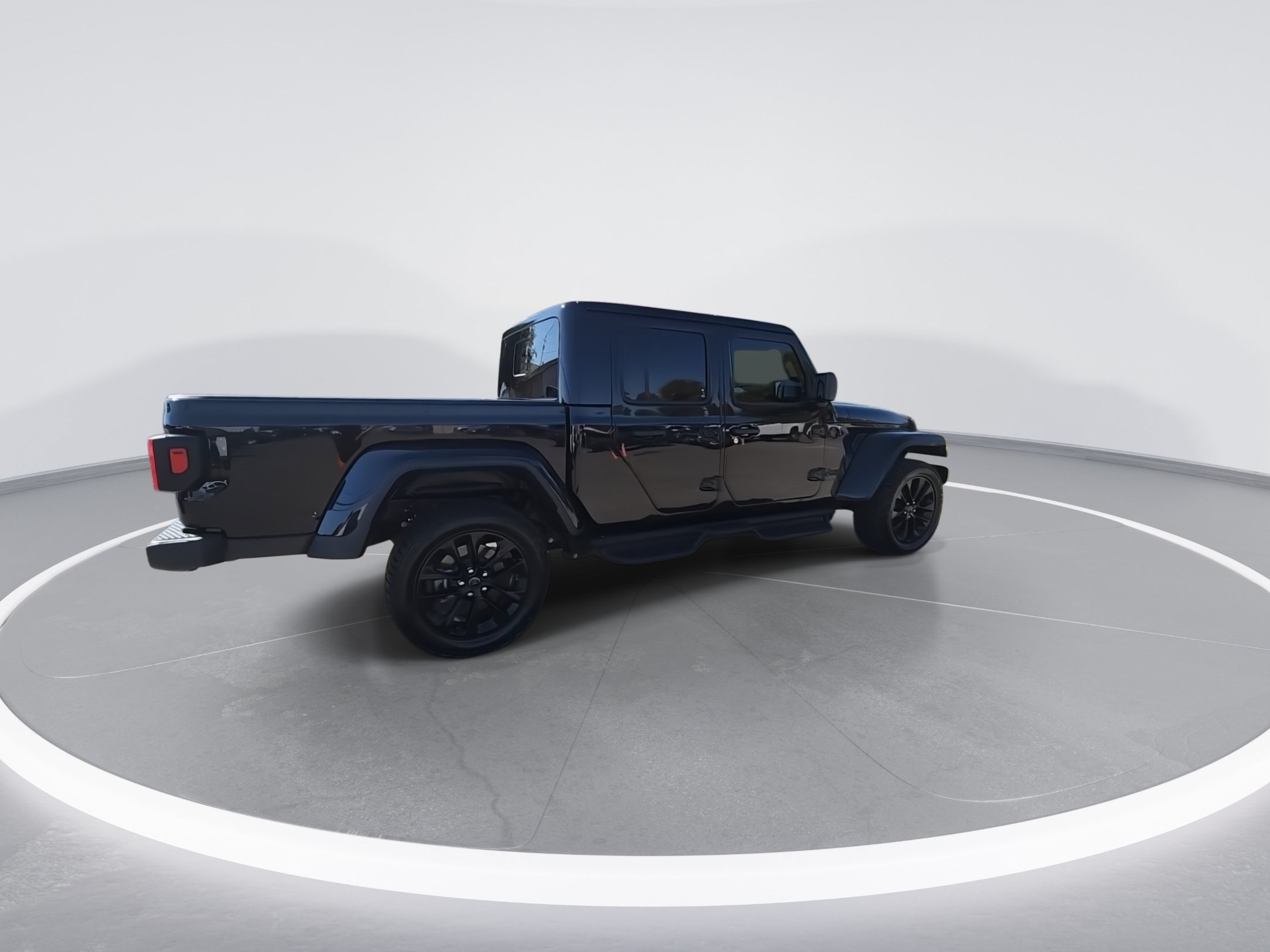 Certified 2025 Jeep Gladiator Sport AWD/4WD image 5