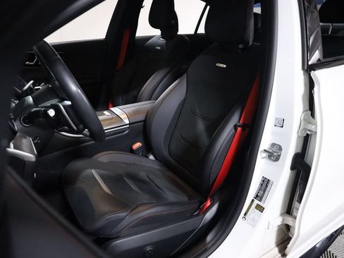 Used 2024 Mercedes-Benz C 43 AMG 4MATIC Sedan image 39