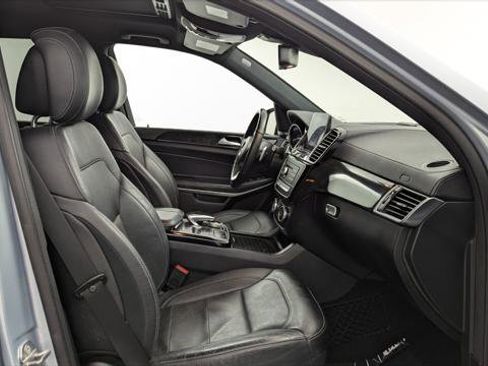 Used 2018 Mercedes-Benz GLS 550 4MATIC image 22