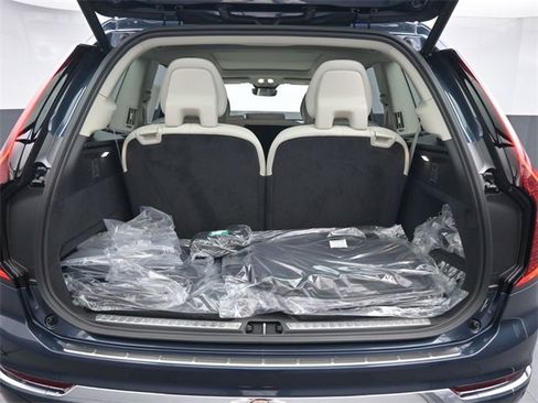 New 2026 Volvo XC90 T8 Ultra w/ Protection Package Premier image 30