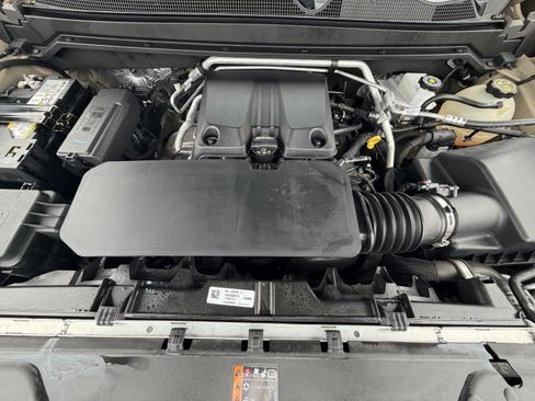 Used 2023 GMC Canyon AT4 w/ AT4 Premium Package image 38