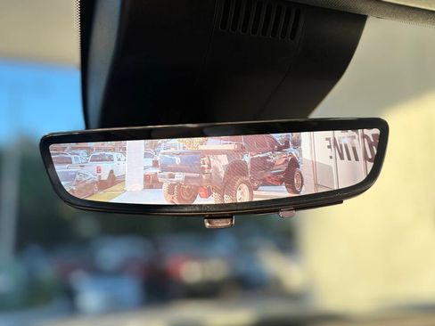 Used 2022 Chevrolet Silverado 1500 LTZ w/ Technology Package image 16