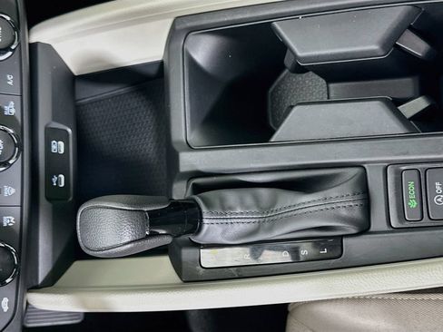 Used 2024 Honda Accord EX image 16