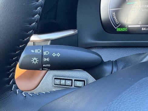 Certified 2026 Toyota Crown Limited w/ Advanced Technology Package image 17