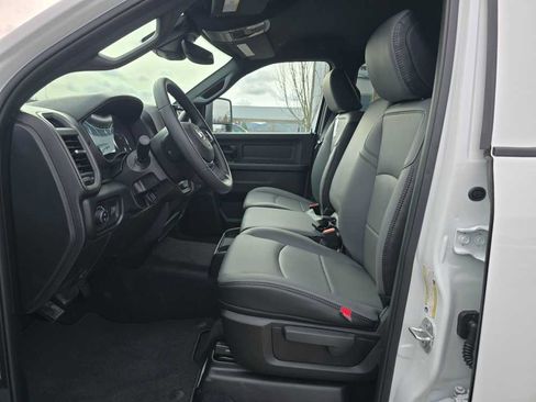 New 2026 RAM 2500 Tradesman AWD/4WD image 10