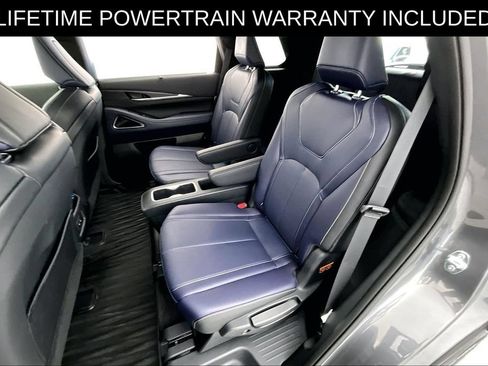 Certified 2026 INFINITI QX60 Sport w/ Dark Cargo Package AWD/4WD image 32