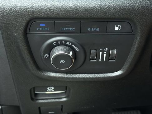 Used 2024 Jeep Grand Cherokee Limited 4xe AWD/4WD image 31