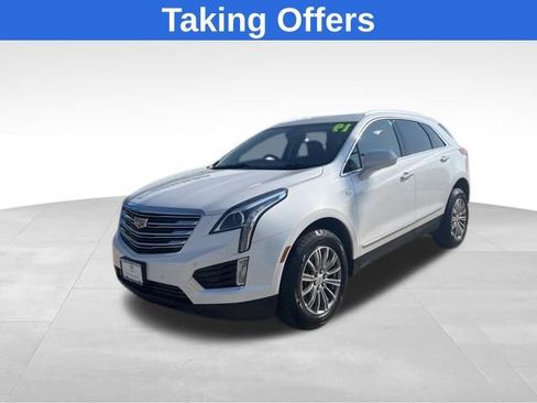 Used 2019 Cadillac XT5 Luxury image 1