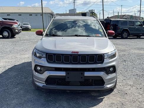 Used 2023 Jeep Compass Limited AWD/4WD image 6