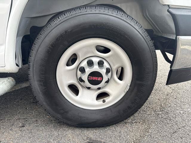 Used 2025 GMC Savana 2500 w/ Driver Convenience Package RWD image 11