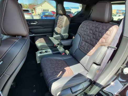 New 2026 Nissan Armada Platinum Reserve AWD/4WD image 8