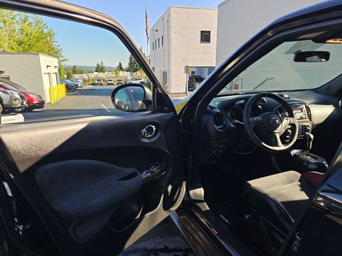 Used 2014 Nissan Juke NISMO RS AWD/4WD image 23