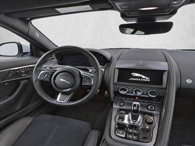 Used 2024 Jaguar F-TYPE R-Dynamic RWD image 29