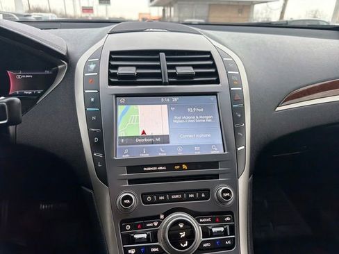 Used 2019 Lincoln MKZ Reserve image 20