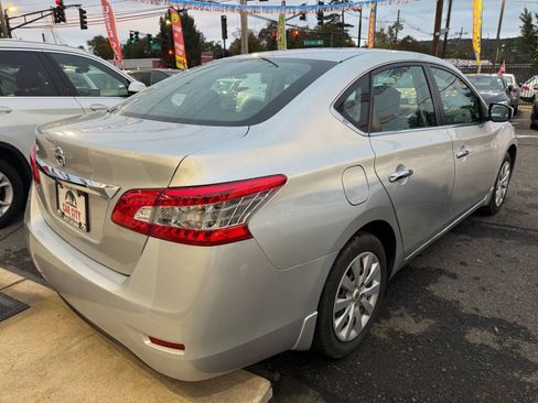 Used 2015 Nissan Sentra S image 5