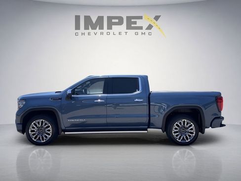 Used 2025 GMC Sierra 1500 Denali Ultimate AWD/4WD image 2