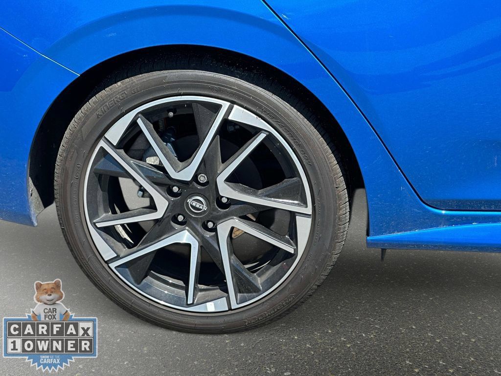 Used 2024 Nissan Sentra SR w/ SR Premium Package FWD image 12