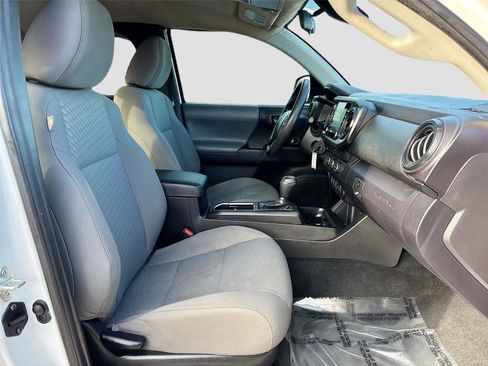 Used 2022 Toyota Tacoma SR w/ SX Package image 25