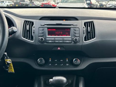 Used 2013 Kia Sportage LX image 23