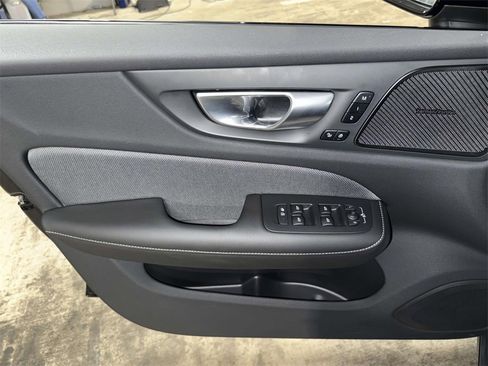 Used 2024 Volvo S60 B5 Ultimate w/ Climate Package image 19