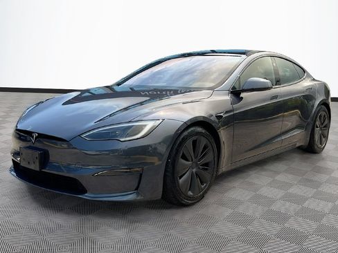 Used 2023 Tesla Model S Standard Range AWD/4WD image 10