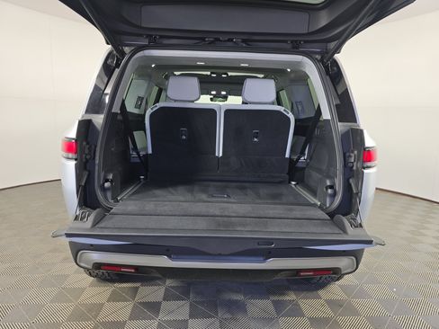 Used 2023 Rivian R1S Launch Edition AWD/4WD image 15