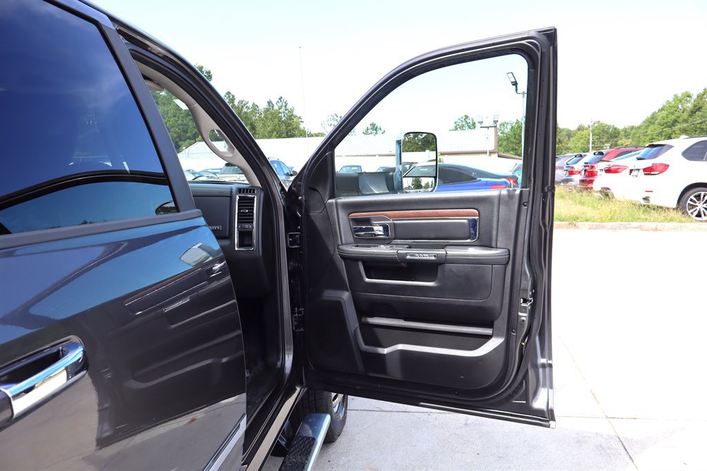 Used 2014 RAM 3500 Laramie w/ Protection Group AWD/4WD image 47