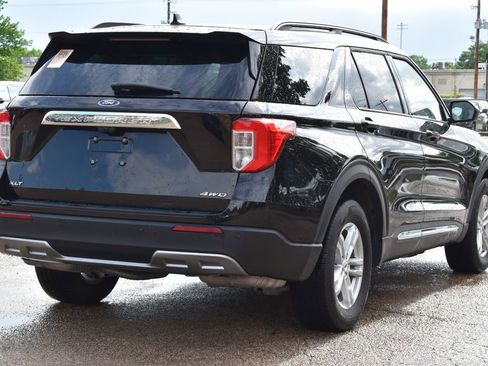 Certified 2024 Ford Explorer XLT w/ Equipment Group 202A AWD/4WD image 5
