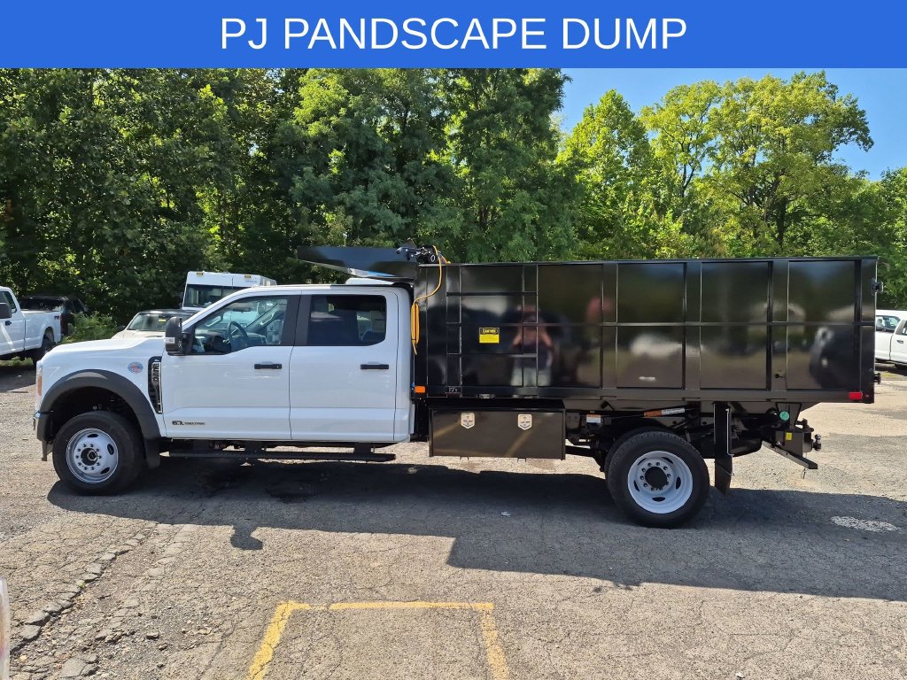 New 2026 Ford F550 4x4 Crew Cab image 8