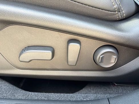 New 2026 Subaru Outback Limited AWD/4WD image 35