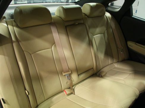 Used 2014 Hyundai Azera FWD image 24