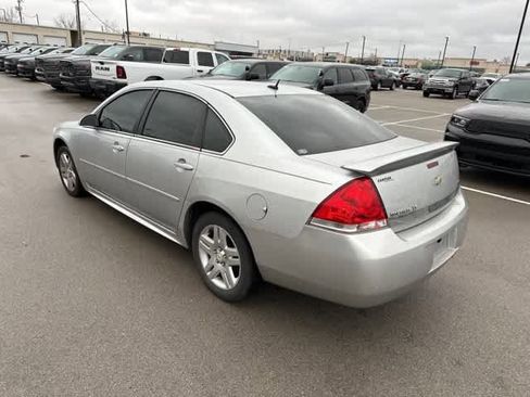 Used 2011 Chevrolet Impala LT w/ Luxury Edition Package image 12