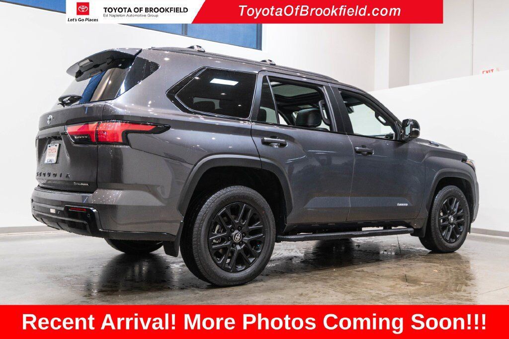 Certified 2026 Toyota Sequoia Limited w/ Tow Technology Package AWD/4WD image 9