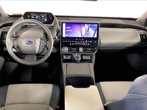 Used 2023 Subaru Solterra Limited image 15