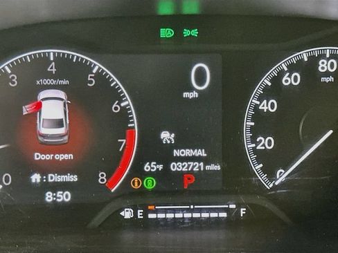 Used 2025 Honda Civic Sport image 5