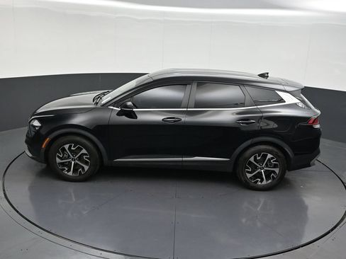 Used 2023 Kia Sportage EX FWD image 17