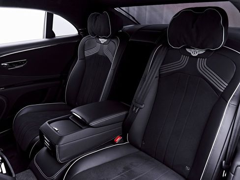 Used 2023 Bentley Flying Spur S V8 AWD/4WD image 50