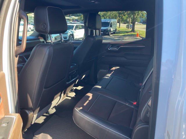 Used 2024 GMC Sierra 1500 Denali w/ Denali Reserve Package AWD/4WD image 19