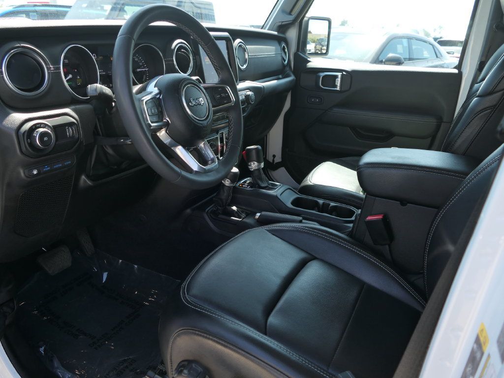 Certified 2023 Jeep Wrangler Unlimited Sahara AWD/4WD image 12