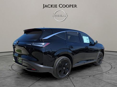 Certified 2025 Nissan Murano SV image 7