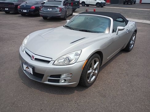 Used 2007 Saturn Sky w/ Premium Trim Pkg RWD image 3